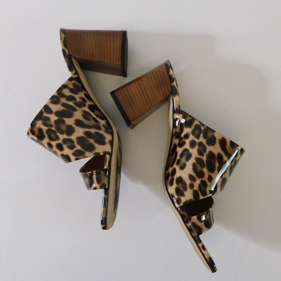 M. GEMI The Zola Camel Leopard Print Patent Leather Sandals Mules Shoes 38.5 8 - Picture 6 of 13